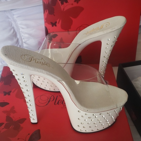 Pleaser Stardust 701 White CZ Studs Size 7 - Picture 2 of 14